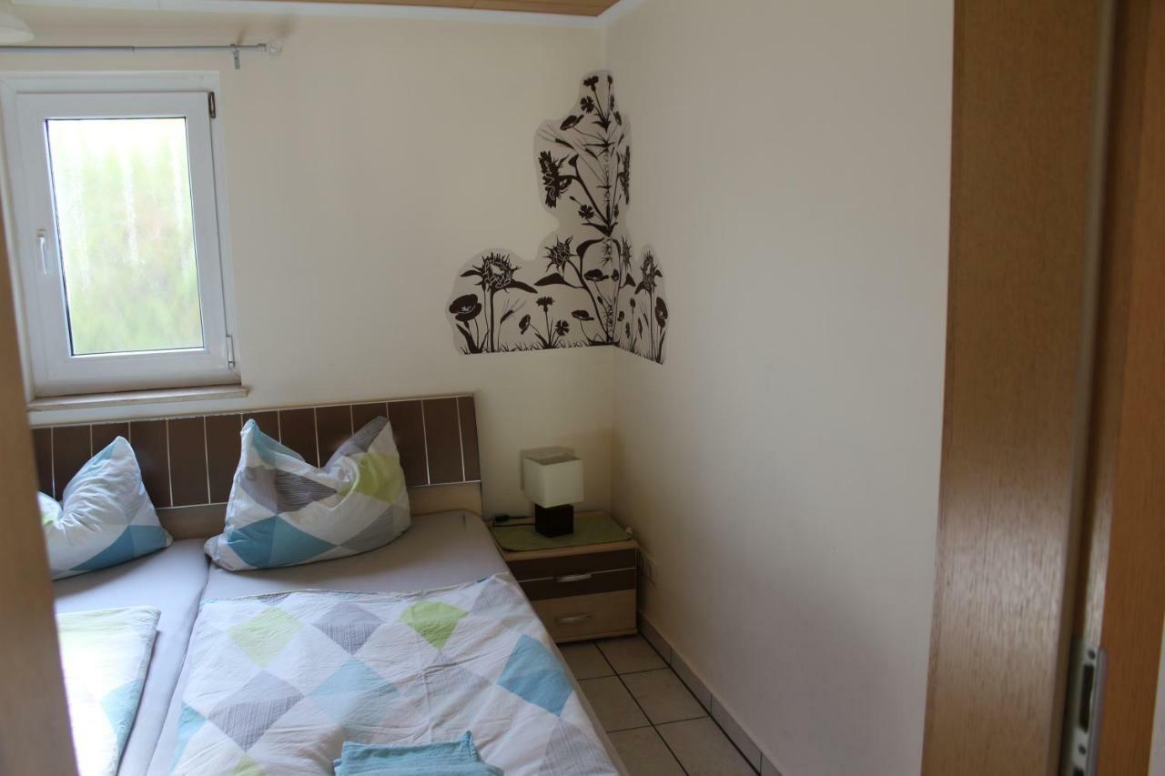 Bungalow Gross Dratow ภายนอก รูปภาพ